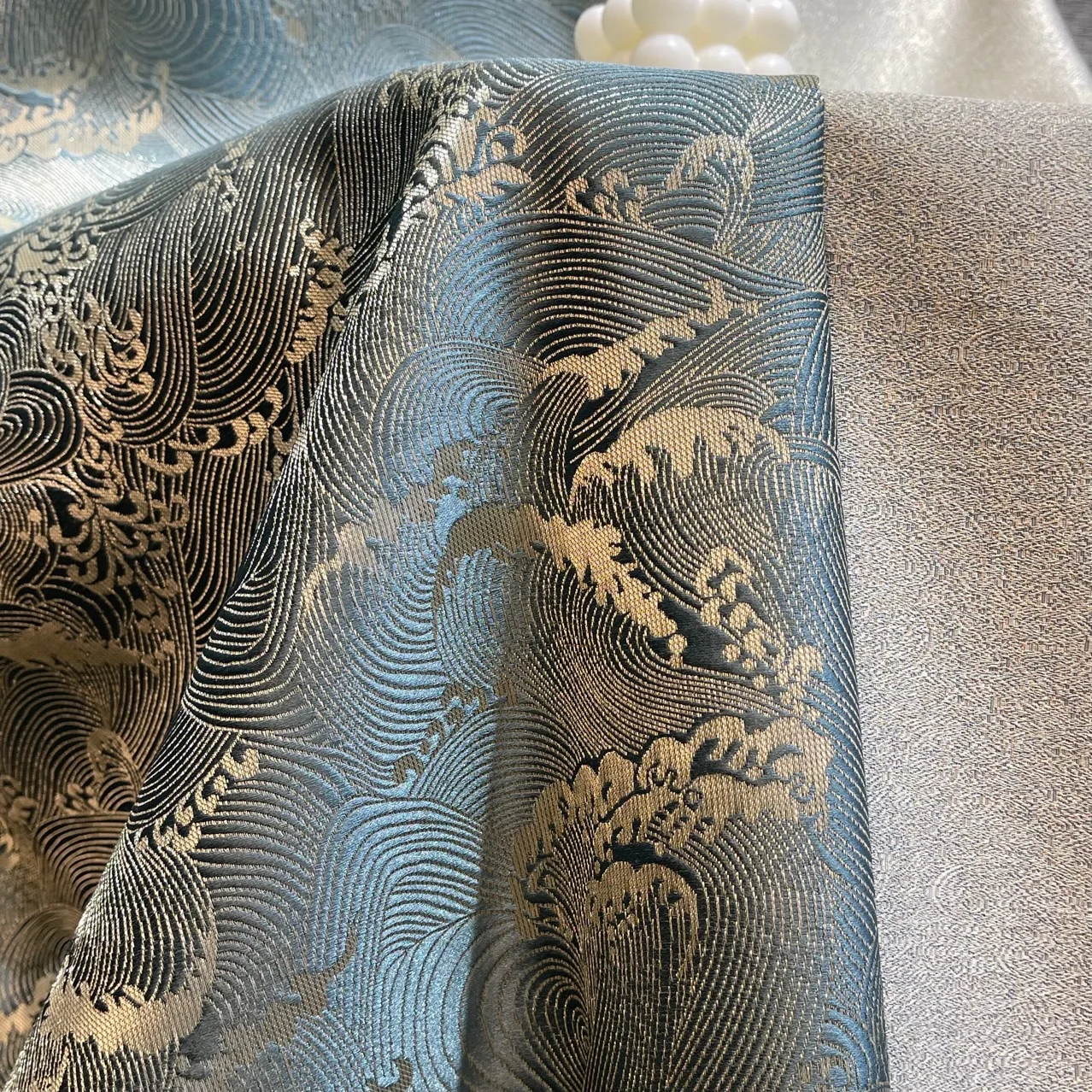 Curtains for Living Room Dining Bedroom New Chinese StyleThree-dimensional Auspicious Cloud Sea Tide Pattern Mosaic Curtain
Curtains for Living Room Dining Bedroom New Chinese StyleThree-dimensional Auspicious Cloud Sea Tide Pattern Mosaic Curtain