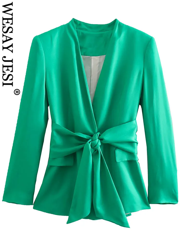 TRAF Smooth Flat Silk Satin Texture Bow Tie Waist Slim Fit Lady Blazer Solid Color Elegant Women Commuter Office Suit Top
TRAF Smooth Flat Silk Satin Texture Bow Tie Waist Slim Fit Lady Blazer Solid Color Elegant Women Commuter Office Suit Top