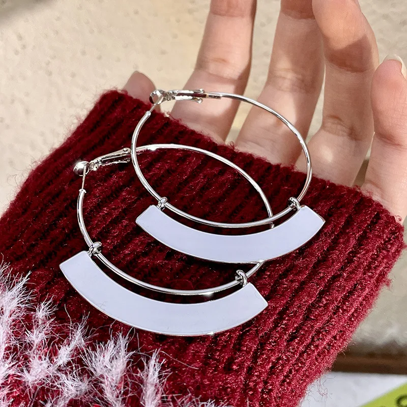 Statement Big Fashion Metallic Round Circle Geometric Hoop Earrings For Women Personality New Jewelry Wholesale
Statement Big Fashion Metallic Round Circle Geometric Hoop Earrings For Women Personality New Jewelry Wholesale