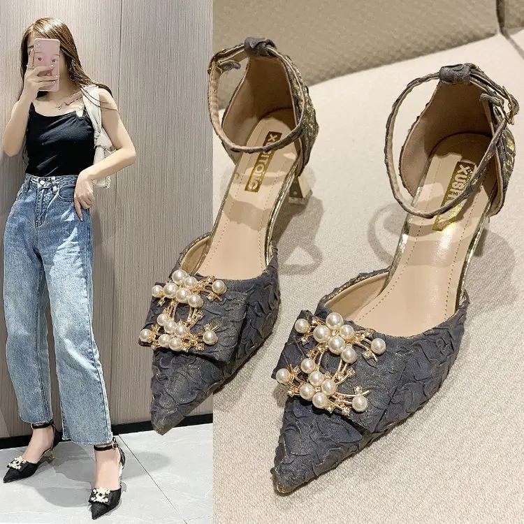 Women Shoes Pointed Toe WOMEN Wedding Shoes Bride Ladies Dress Shoes Zapatos De Mujer Shoes High Heels Mary Janes Shoes
Women Shoes Pointed Toe WOMEN Wedding Shoes Bride Ladies Dress Shoes Zapatos De Mujer Shoes High Heels Mary Janes Shoes