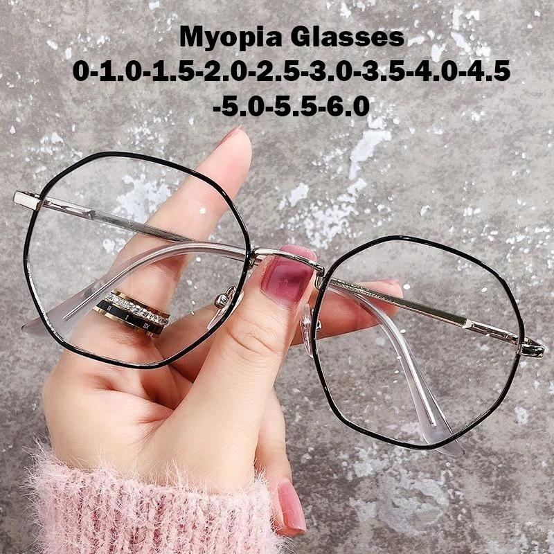 2023 женские готовые очки для близорукости винтажные овальные очки в синей оправе от 0 до-6,0
2023 женские готовые очки для близорукости винтажные овальные очки в синей оправе от 0 до-6,0