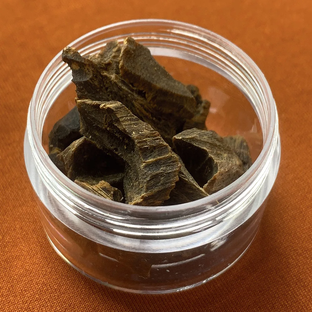 Sample Genuine Chinese Kynam kyara kinam oudh wood natural incense aromatic room fragrance
Sample Genuine Chinese Kynam kyara kinam oudh wood natural incense aromatic room fragrance
