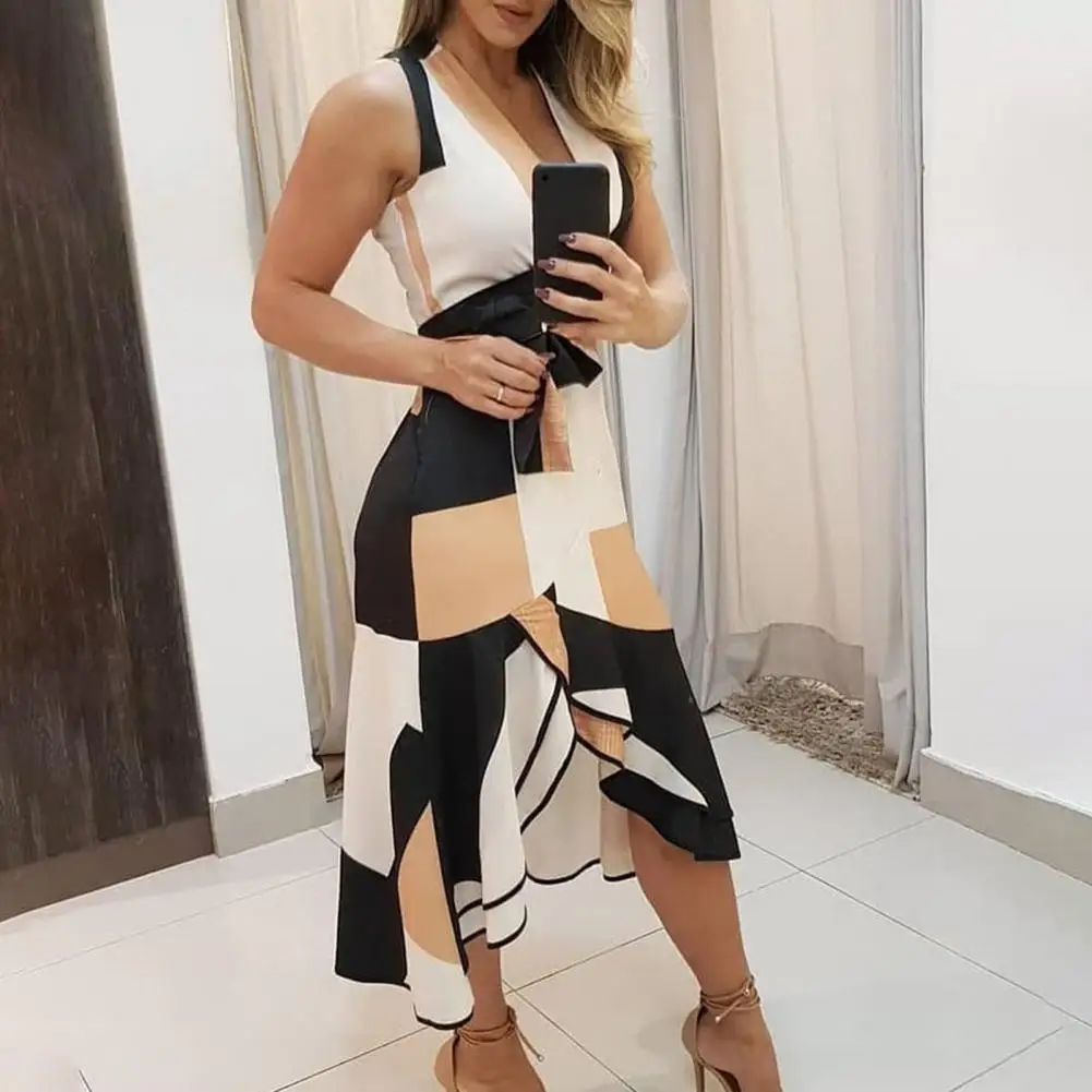 Деловое платье миди контрастных цветов с геометрическим принтом, приталенное платье, летнее официальное платье с V-образным вырезом для сва...
Деловое платье миди контрастных цветов с геометрическим принтом, приталенное платье, летнее официальное платье с V-образным вырезом для сва...