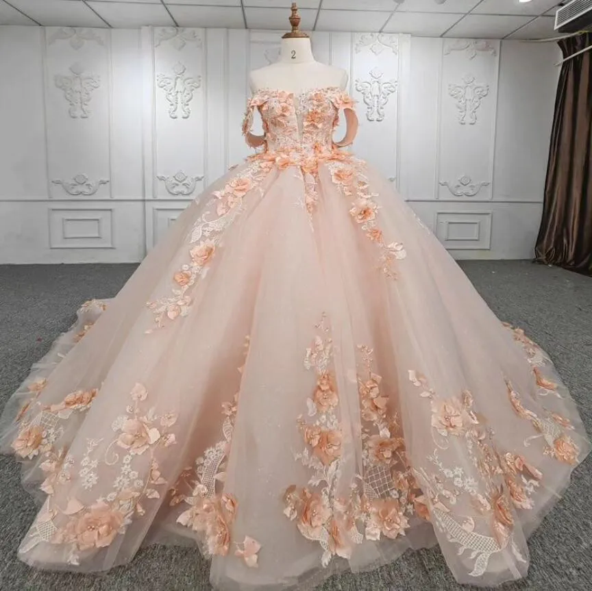 Orange Princess Floral Quinceanera Dresses 2024 Off Shoulder Lace Applique Beaded Corset Chapel Train vestido de 15 quinceañeras
Orange Princess Floral Quinceanera Dresses 2024 Off Shoulder Lace Applique Beaded Corset Chapel Train vestido de 15 quinceañeras