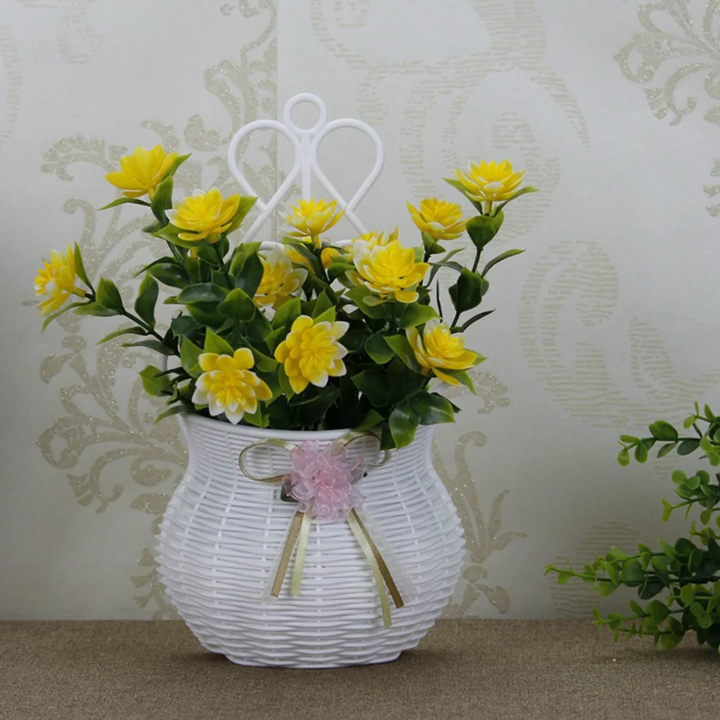 Wall Mounted Flower Basket Artificial Plastic Rattan Home Garden Wedding Party Decoration Hanging Vase 
Wall Mounted Flower Basket Artificial Plastic Rattan Home Garden Wedding Party Decoration Hanging Vase