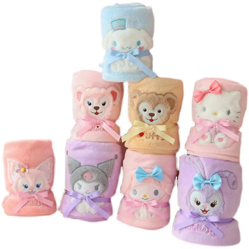 Sanrios Hellokittys My Melody Cinnamoroll Kuromi мультяшный милый кавайный плюшевый ролик одеяло кораллового флиса обеденный перерыв маленькое одеяло
Sanrios Hellokittys My Melody Cinnamoroll Kuromi мультяшный милый кавайный плюшевый ролик одеяло кораллового флиса обеденный перерыв маленькое одеяло