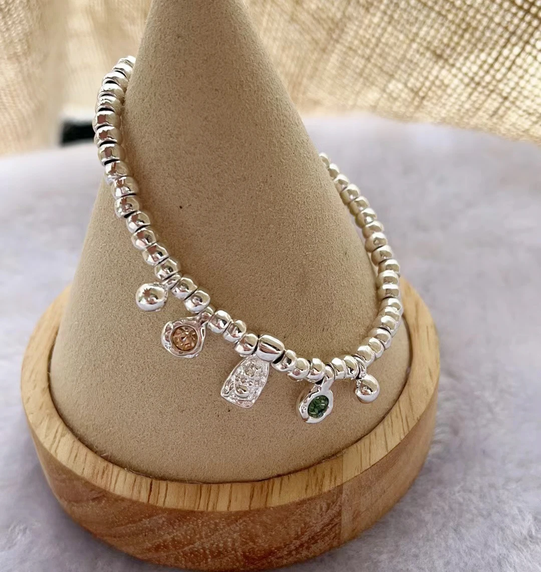 MAY 2023 New UNOde50 Fashion Silver Plated 925 Exquisite High Quality Women's Bracelet Romantic Holiday Gift
MAY 2023 New UNOde50 Fashion Silver Plated 925 Exquisite High Quality Women's Bracelet Romantic Holiday Gift