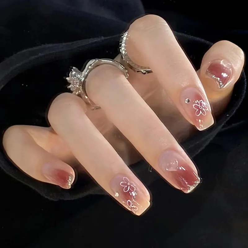 24Pcs False Nail French Pink Gradient Wearable Rhinestone Flower Design Fake Nail With Glue Press On Nail DIY Art Decor Manicure
24Pcs False Nail French Pink Gradient Wearable Rhinestone Flower Design Fake Nail With Glue Press On Nail DIY Art Decor Manicure