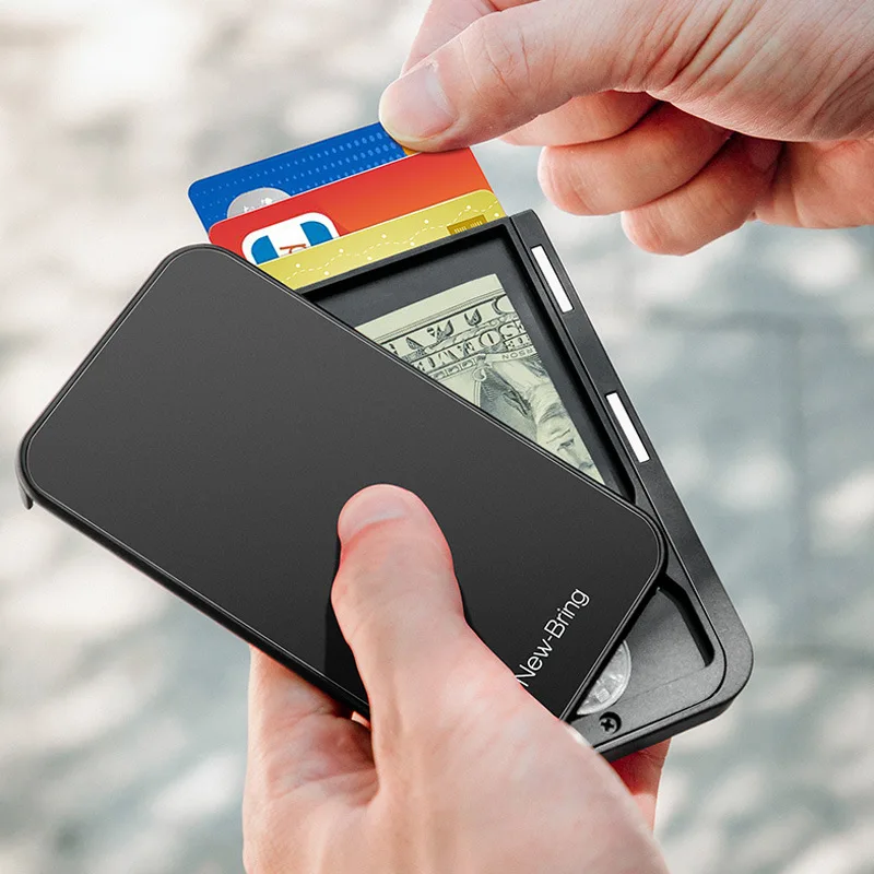 1PC New Metal Card Case Anti-theft Magnetic Suction Automatic Displacement Card Box Carbon Fiber Ultra-thin Card Holder
1PC New Metal Card Case Anti-theft Magnetic Suction Automatic Displacement Card Box Carbon Fiber Ultra-thin Card Holder