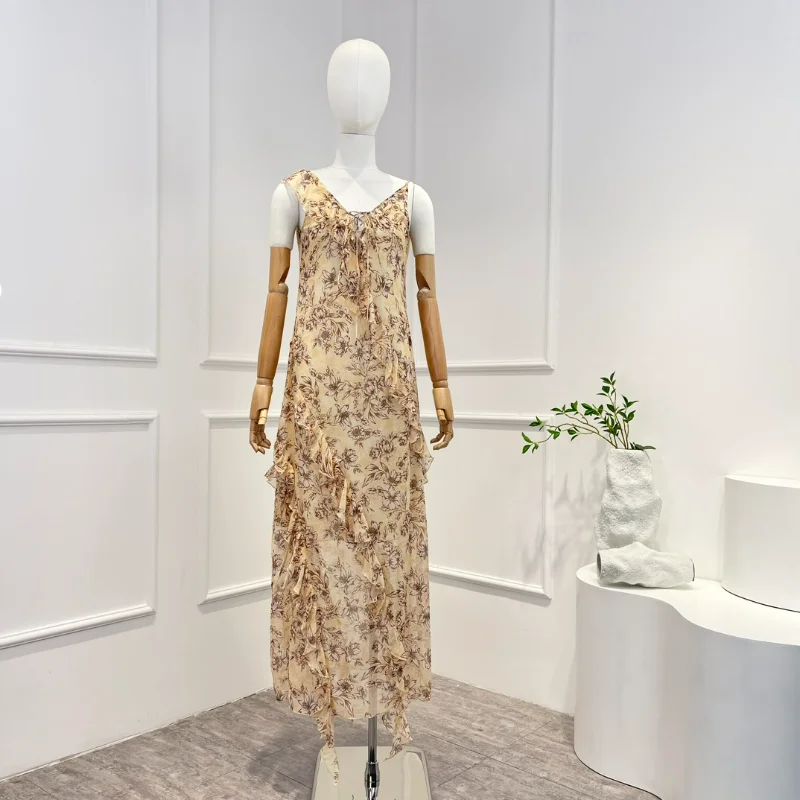 2023 New Summer High Quality Silk Vintage Floral Printing Sleeveless Ruffles Lace-up Irregular Skirt Woman Casual Midi Dress
2023 New Summer High Quality Silk Vintage Floral Printing Sleeveless Ruffles Lace-up Irregular Skirt Woman Casual Midi Dress