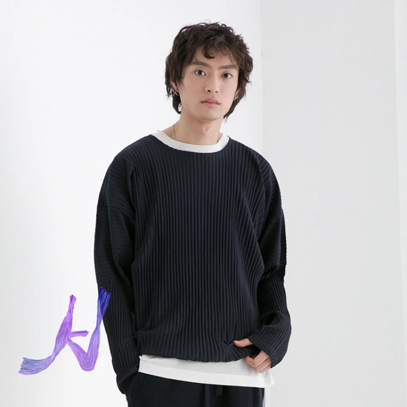 HOMME Men's Folding Long Sleeve T-shirt Round Neck Casual Clothes PLISSÉ Sweatshirt
HOMME Men's Folding Long Sleeve T-shirt Round Neck Casual Clothes PLISSÉ Sweatshirt