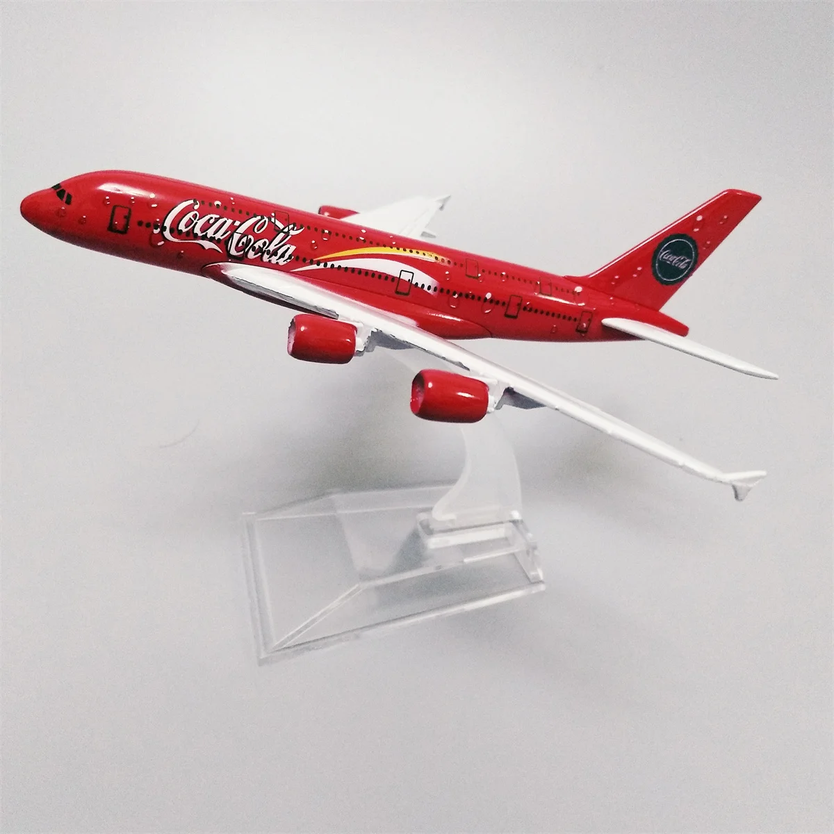 Alloy Metal Red Air Malaysia Airlines A380 Diecast Airplane Model Airbus 380 Airways Air Plane Model Scale Aircraft 16cm toys
Alloy Metal Red Air Malaysia Airlines A380 Diecast Airplane Model Airbus 380 Airways Air Plane Model Scale Aircraft 16cm toys