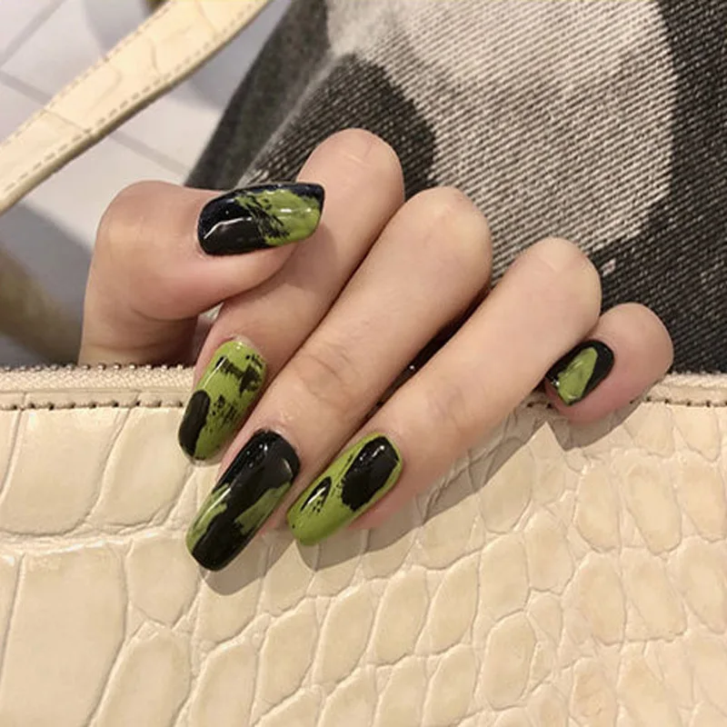 24pcs/set Detachable Press on Nails Simple Long Head False Nails Wearable with Diamond French Fake Nails Full Cover Nail Tips
24pcs/set Detachable Press on Nails Simple Long Head False Nails Wearable with Diamond French Fake Nails Full Cover Nail Tips
