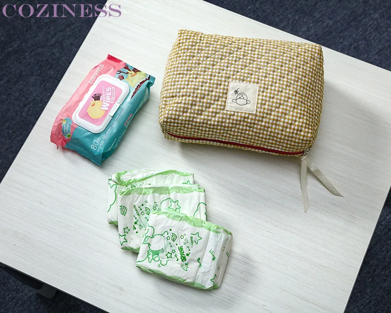 Baby Diaper Organizer Bag Solid Printing Simple Go Out Mommy Small Square Floral Bag Snack Bags For Newborn Hot Sales Cute Sheep
Baby Diaper Organizer Bag Solid Printing Simple Go Out Mommy Small Square Floral Bag Snack Bags For Newborn Hot Sales Cute Sheep