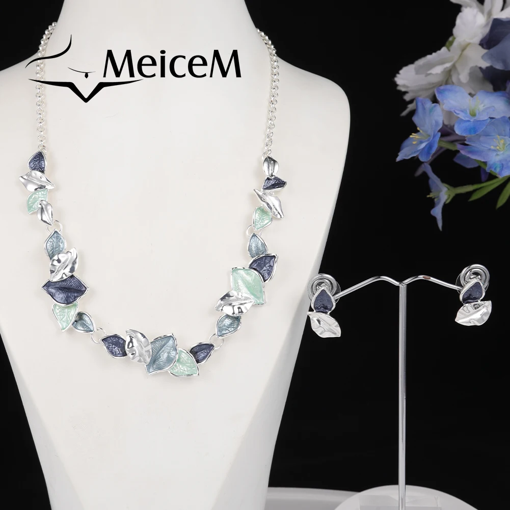 New in Necklace Blue Leaf Unique Layered Chains Women's Neck 2000s Aesthetic Beauty Summer Jewelry Fashion Necklaces for Women
New in Necklace Blue Leaf Unique Layered Chains Women's Neck 2000s Aesthetic Beauty Summer Jewelry Fashion Necklaces for Women
