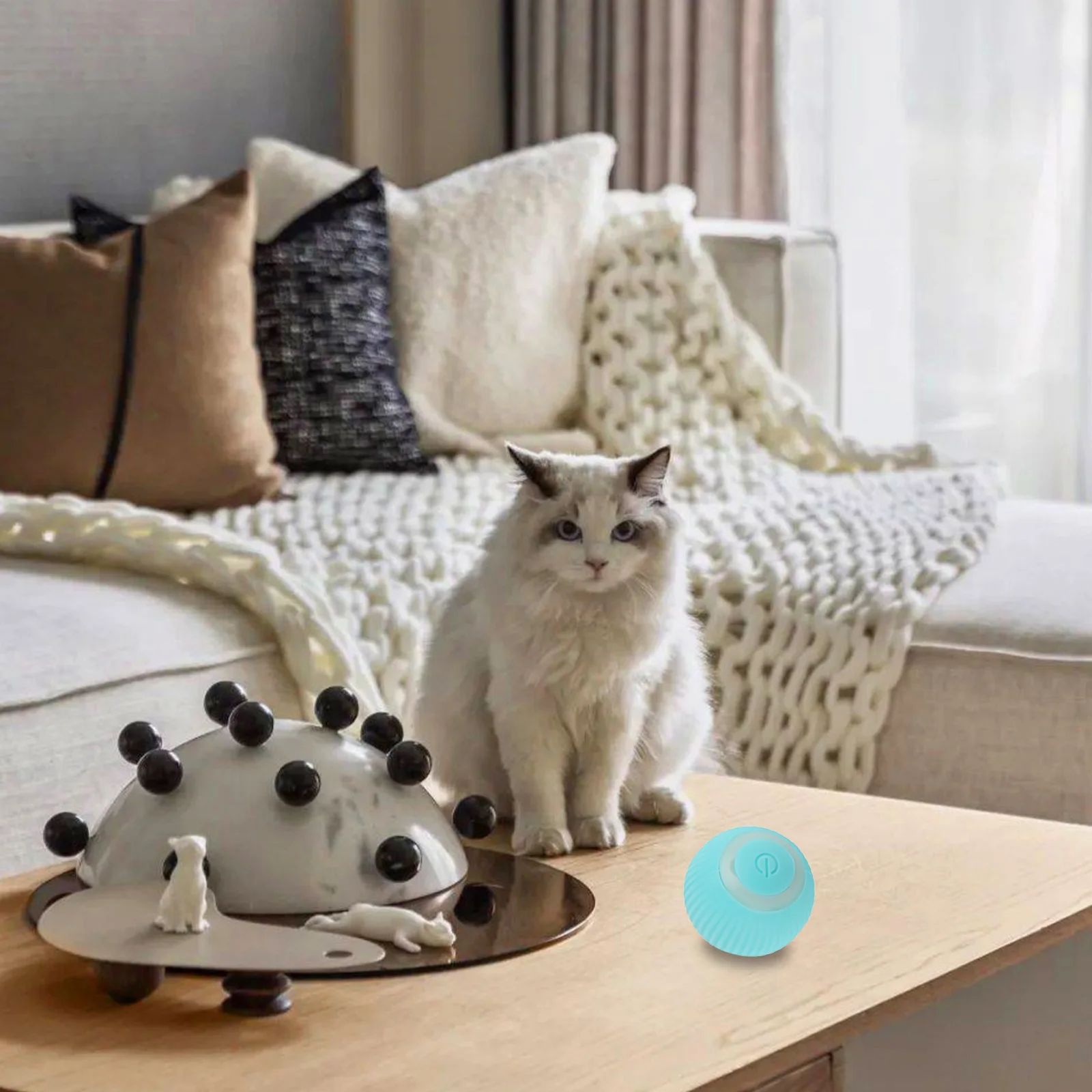 1PCS Pink/Blue Cat Ball Toy Automatic Rolling Interactive Smart Electric Kitten Training Toys Household Dog Rabbit Game
1PCS Pink/Blue Cat Ball Toy Automatic Rolling Interactive Smart Electric Kitten Training Toys Household Dog Rabbit Game