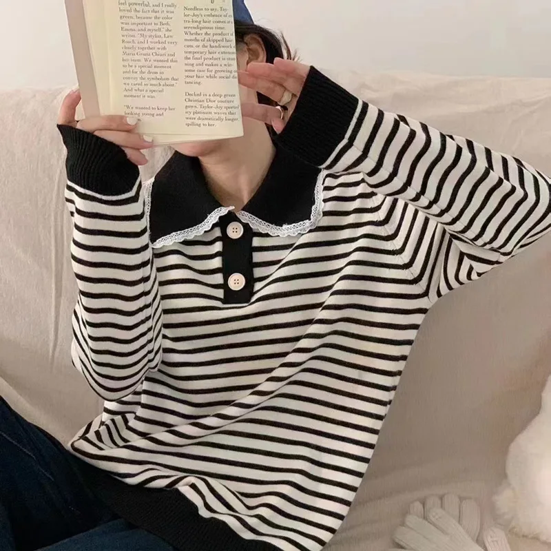 Striped Sweater Women's Autumn New French Gentle Style Slim Short Knit Pullover Top
Striped Sweater Women's Autumn New French Gentle Style Slim Short Knit Pullover Top