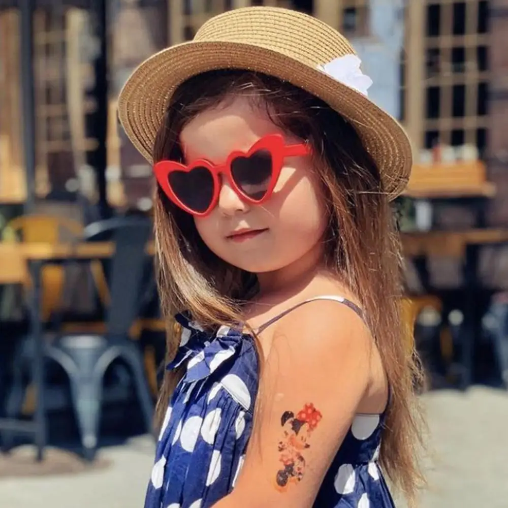 Heart Shaped Kids Sunglasses Lovely Children Sun Glasses Street Shooting Sunglasses Unique Boys Girls Heart Glasses Accessories
Heart Shaped Kids Sunglasses Lovely Children Sun Glasses Street Shooting Sunglasses Unique Boys Girls Heart Glasses Accessories