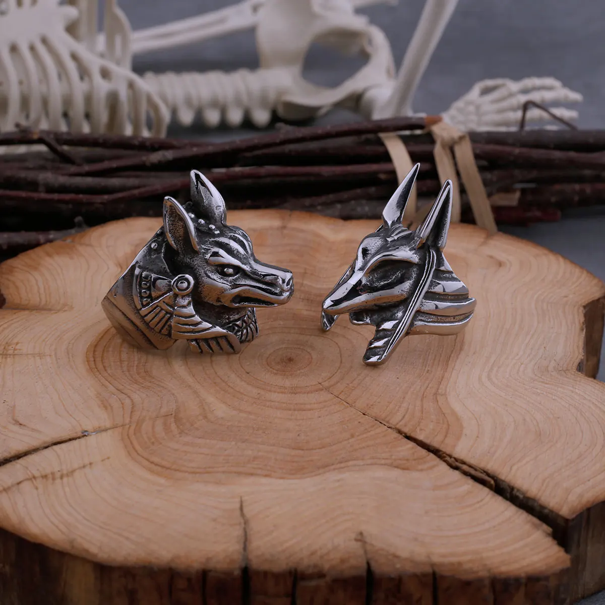 Stainless Steel Vintage Egyptian God Anubis Ring For Men Egyptian Mythology Hip Hop Fashion Biker Ring Animal Jewelry Wooden Box
Stainless Steel Vintage Egyptian God Anubis Ring For Men Egyptian Mythology Hip Hop Fashion Biker Ring Animal Jewelry Wooden Box