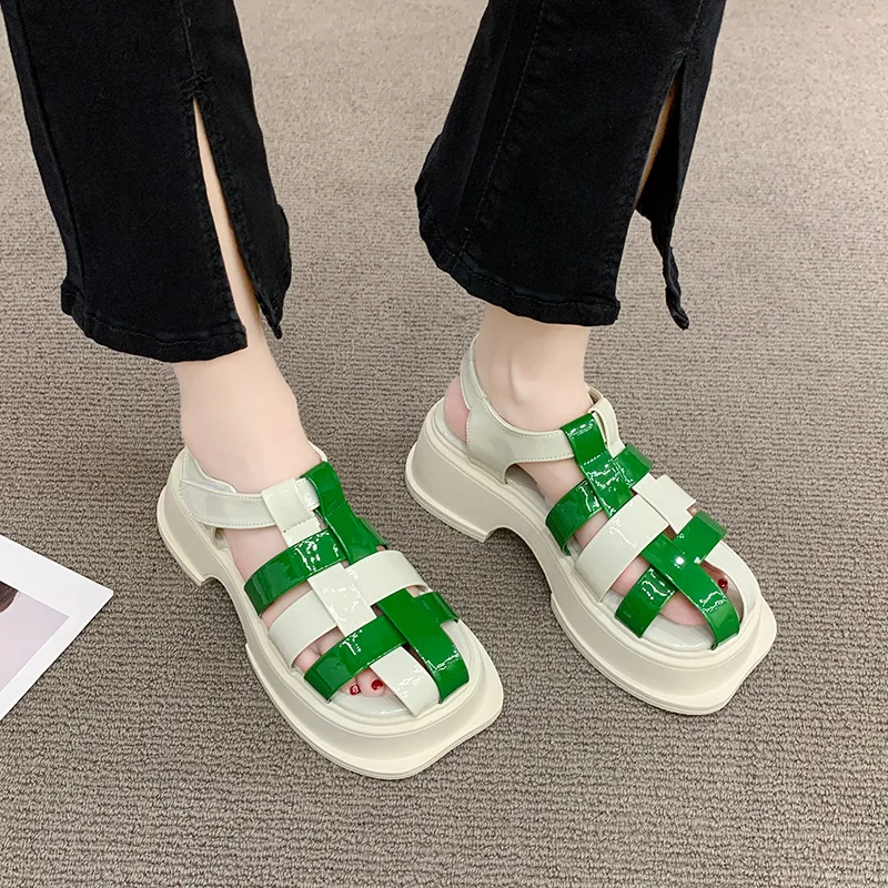 Wedges Shoes 6CM High Heeled Sandals Women Platform Hollow Out Beach Fashion Female Sandales Sandalias Mujeres
Wedges Shoes 6CM High Heeled Sandals Women Platform Hollow Out Beach Fashion Female Sandales Sandalias Mujeres