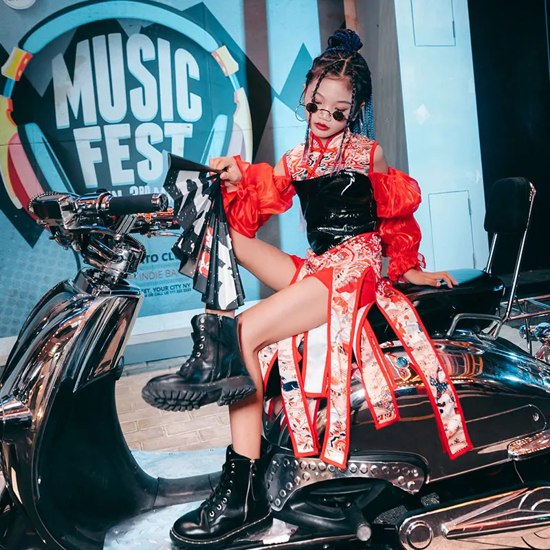 Modern Jazz Dance Dress For Girls Chinese Style Catwalk Show Performance Costumes New Red Hip Hop Suit Festival Clothing 2022
Modern Jazz Dance Dress For Girls Chinese Style Catwalk Show Performance Costumes New Red Hip Hop Suit Festival Clothing 2022