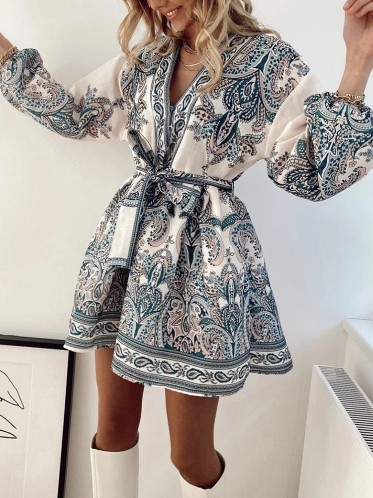 Женское винтажное платье в стиле бохо, элегантное праздничное платье на пуговицах с V-образным вырезом, офисное модное платье с разрезом и з...
Женское винтажное платье в стиле бохо, элегантное праздничное платье на пуговицах с V-образным вырезом, офисное модное платье с разрезом и з...
