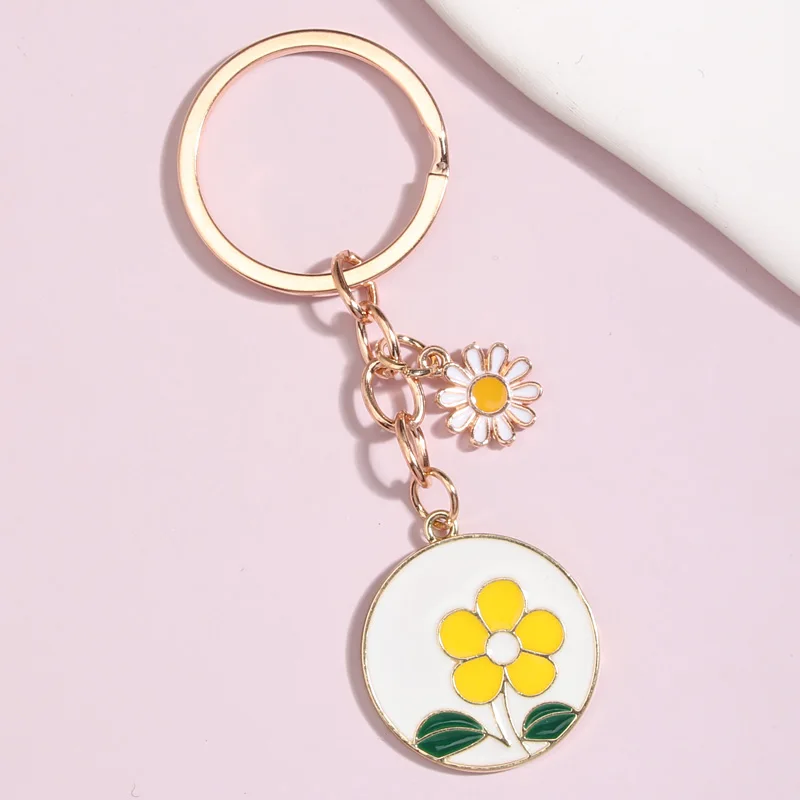 Милый брелок для ключей с цветами и растениями, эмалированные брелки для ключей для женщин и девушек, аксессуары для сумок, автомобильные кл...
Милый брелок для ключей с цветами и растениями, эмалированные брелки для ключей для женщин и девушек, аксессуары для сумок, автомобильные кл...