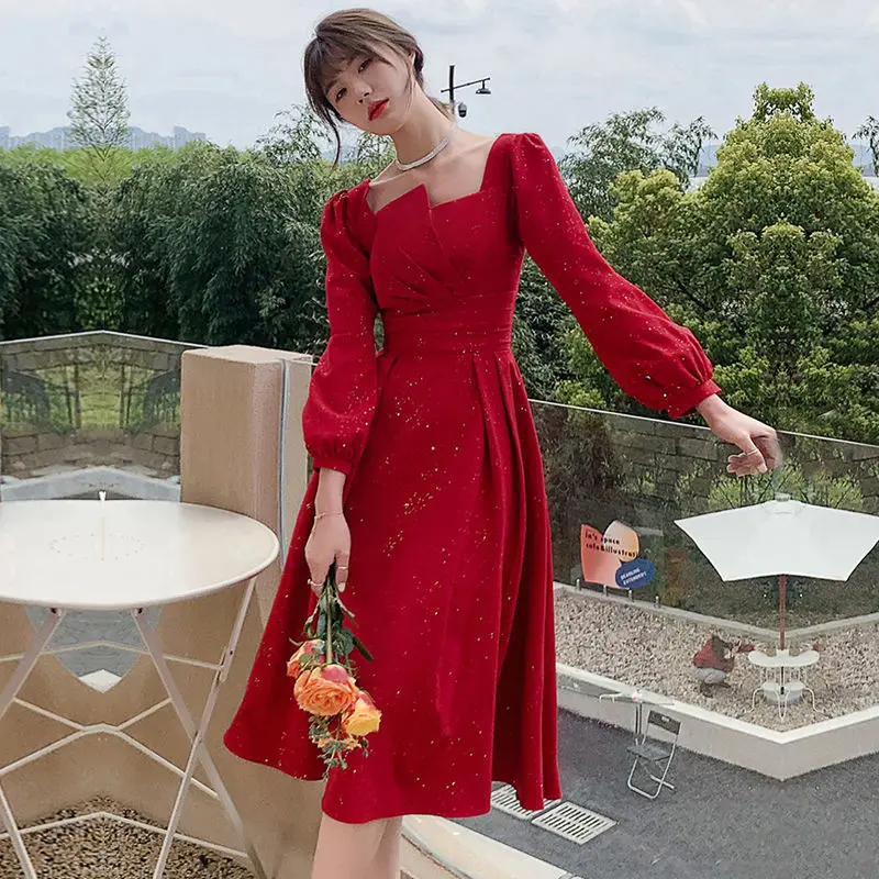 Vintage Red Long Dress Women Formal Square Collar Puff Sleeve Folds Party Night Elegant Four Season Ladies Dresses S-XXL Vestido
Vintage Red Long Dress Women Formal Square Collar Puff Sleeve Folds Party Night Elegant Four Season Ladies Dresses S-XXL Vestido