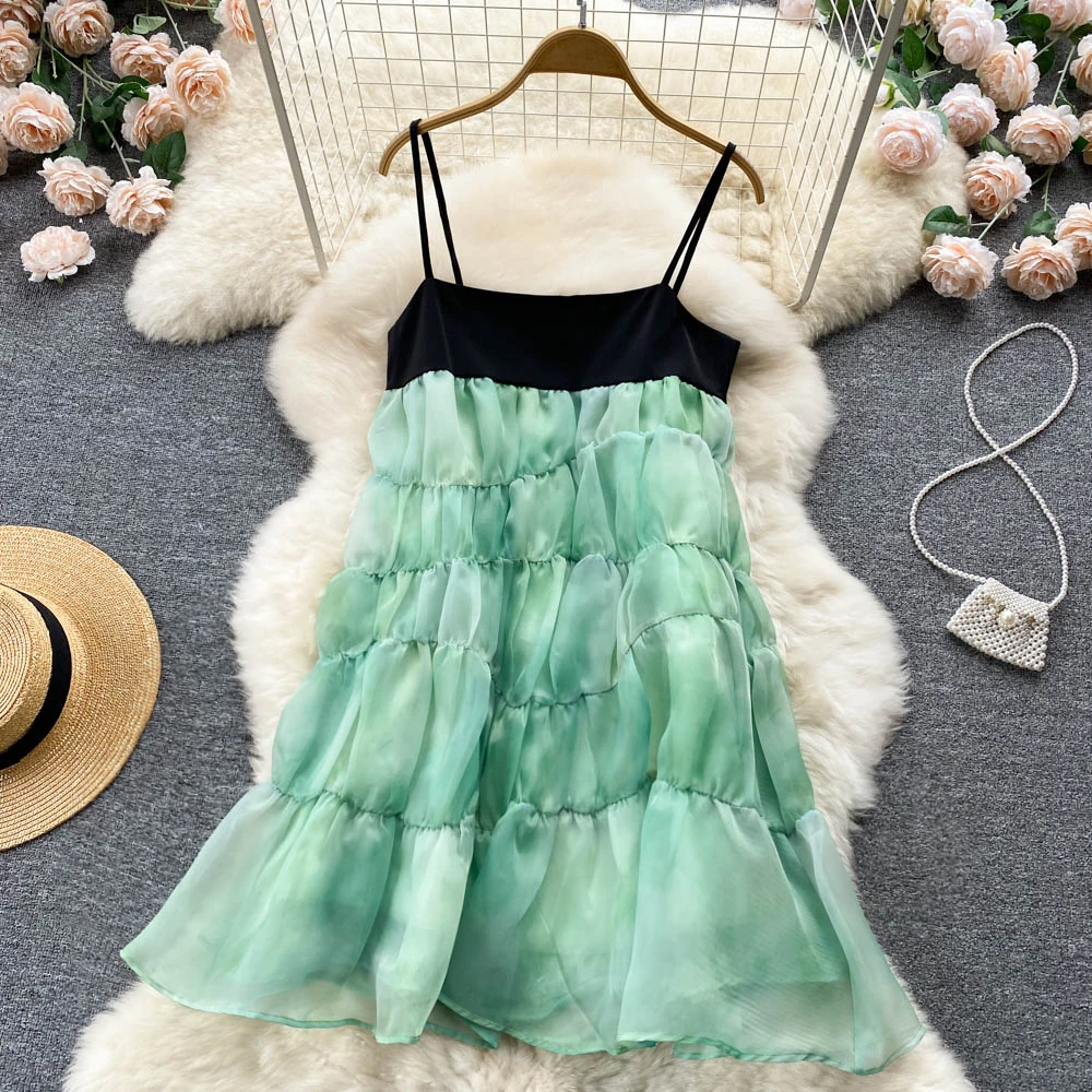 2022 Summer French Seaside Holiday Temperament Loose Suspender Dress Light Green Woman Dress
2022 Summer French Seaside Holiday Temperament Loose Suspender Dress Light Green Woman Dress