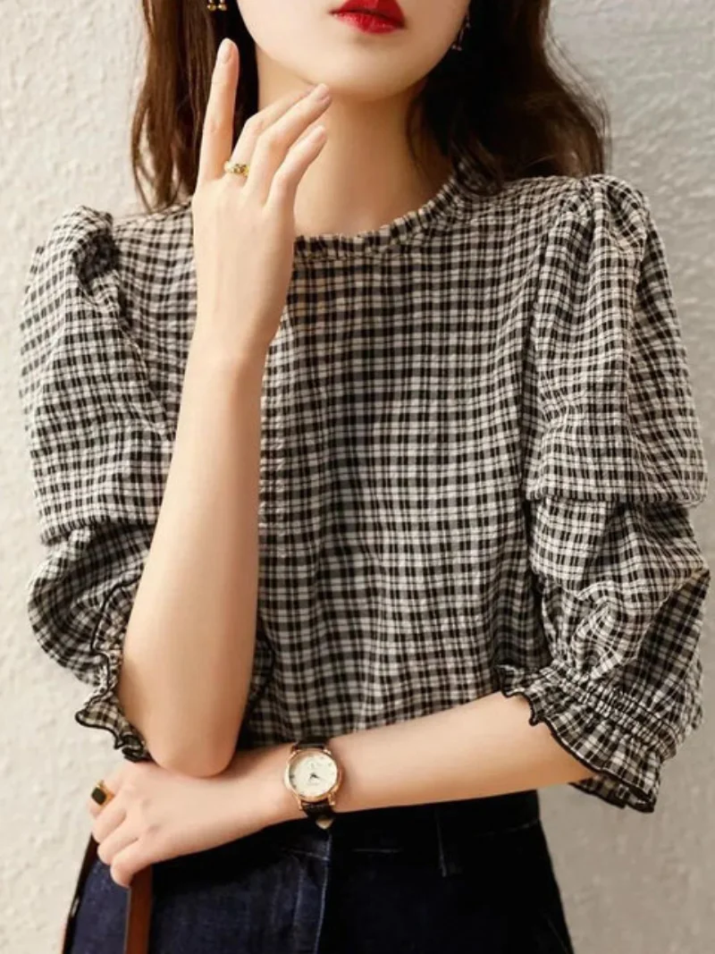 2023 New spring and summer Fashion Casual Plaid Women Simple Street Blusas Printed Ruffle Half Sleeve Sweet Chic All-match Tops
2023 New spring and summer Fashion Casual Plaid Women Simple Street Blusas Printed Ruffle Half Sleeve Sweet Chic All-match Tops
