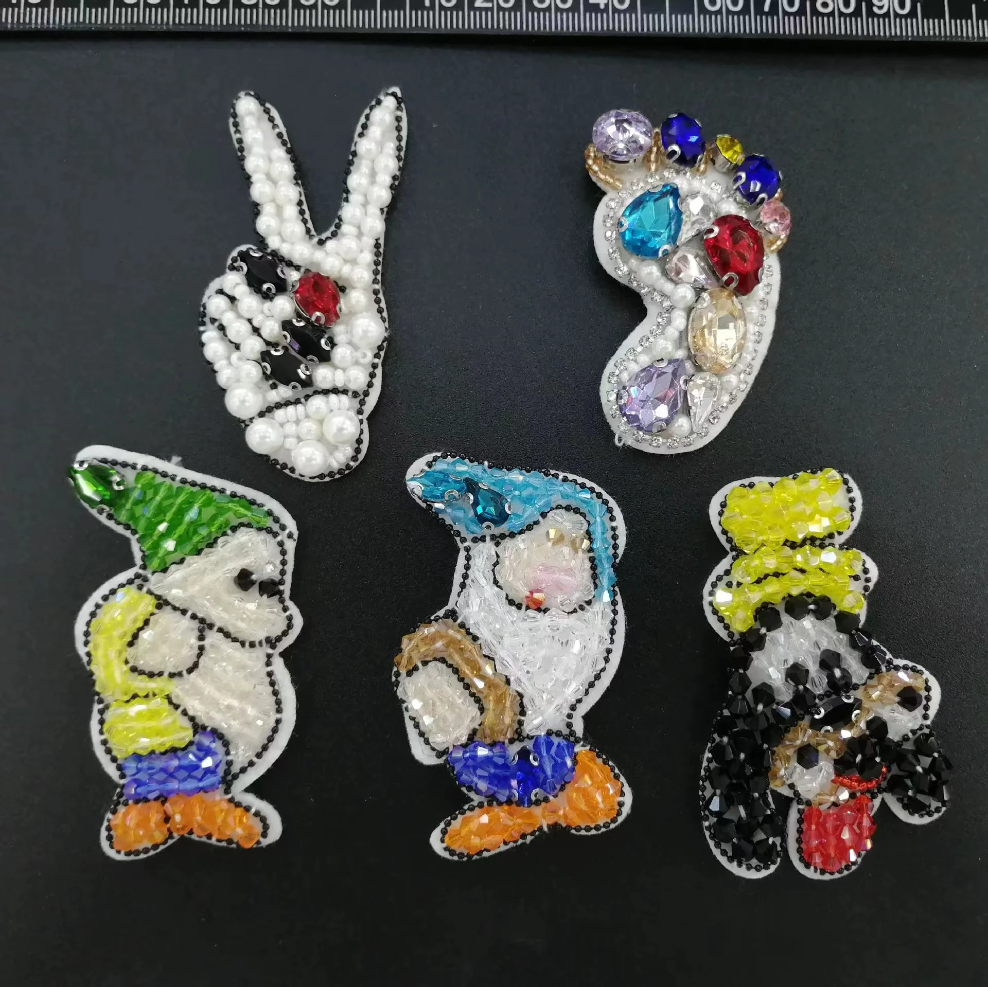 Handmade Beaded Patch Colored Crafts Supplies Adult Crystal Diamond Cloth Stickers Diy Clothes Decorative Pattern Felt Bottom 
Handmade Beaded Patch Colored Crafts Supplies Adult Crystal Diamond Cloth Stickers Diy Clothes Decorative Pattern Felt Bottom