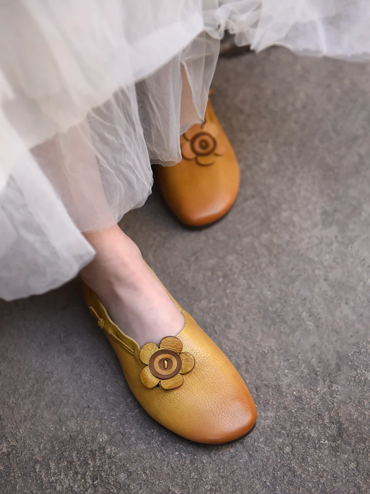 Artmu Genuine Leather Loafers Shoes 2022 New Retro Invisible Heel Women Shoes Handmade Flower Leisure Ladies Shoes Slip On
Artmu Genuine Leather Loafers Shoes 2022 New Retro Invisible Heel Women Shoes Handmade Flower Leisure Ladies Shoes Slip On