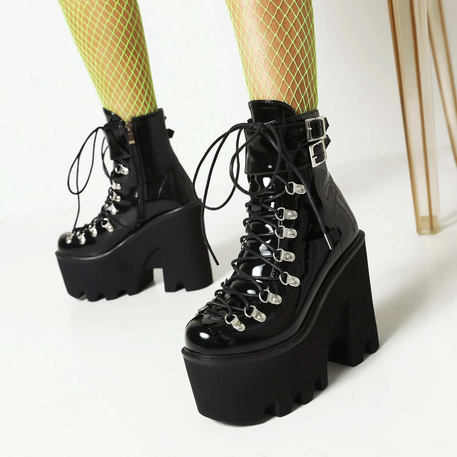 Night Club Style Cross-tied Belt Buckle Women Ankle Boots Platform High Heels Shoes Woman Winter Warm Short Plush Women Boots
Night Club Style Cross-tied Belt Buckle Women Ankle Boots Platform High Heels Shoes Woman Winter Warm Short Plush Women Boots