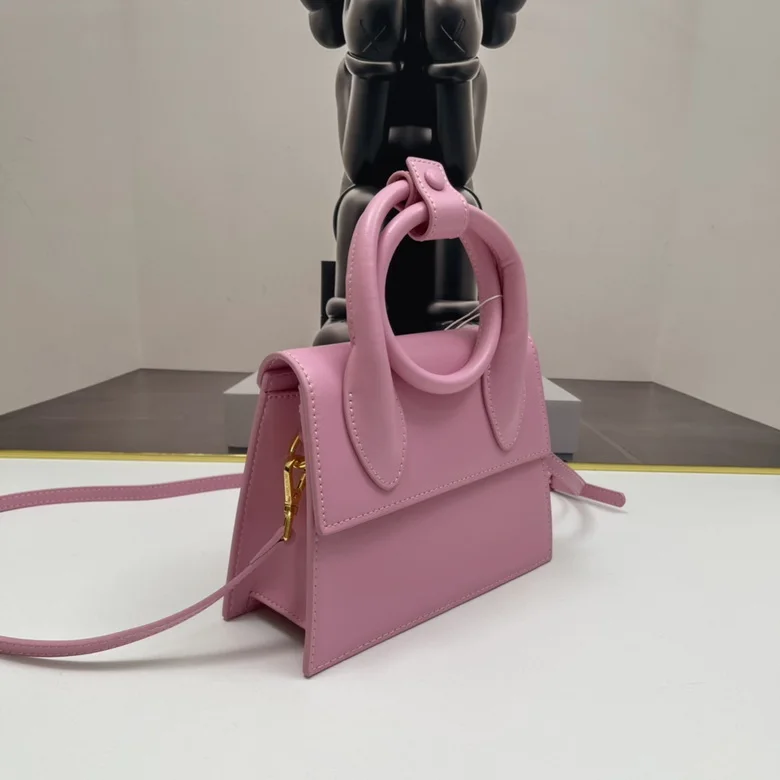 2023 New Calf Leather Crossbody Bag Women Two Handle Top Purse Cheap Tote Handbag With Strap Design Tote Fashion Bag
2023 New Calf Leather Crossbody Bag Women Two Handle Top Purse Cheap Tote Handbag With Strap Design Tote Fashion Bag