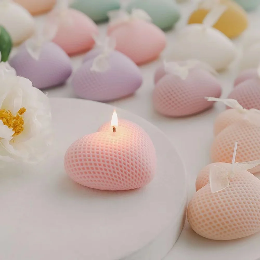 

Creative wedding decoration accessories heart-shaped scented candle luxury guest gift candles room decorative aromatic candles