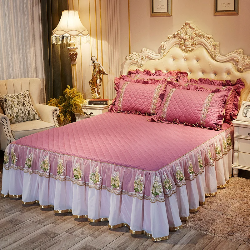 Luxury European Pink Gray Blue Beige 100% Cotton Lace Embroidery Thick Quilting Bed Skirt Bedspread Pillowcases 3pcs Bedding Set
Luxury European Pink Gray Blue Beige 100% Cotton Lace Embroidery Thick Quilting Bed Skirt Bedspread Pillowcases 3pcs Bedding Set