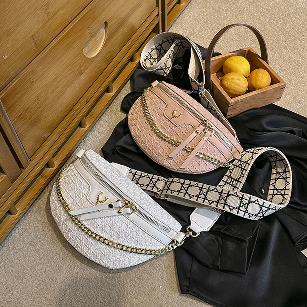 Fashion Chain Chest Bags Female Waist Pack Ladies Strap Crossbody Shoulder Bags Fashion Crescent Moon Fanny Pack for Women Purse
Fashion Chain Chest Bags Female Waist Pack Ladies Strap Crossbody Shoulder Bags Fashion Crescent Moon Fanny Pack for Women Purse