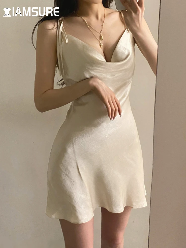 IAMSURE Party Clubwear Satin Camis Dress Elegant Fashion Sexy Slim Solid Sleeveless A-Line Mini Dresses For Women 2021 Ladies
IAMSURE Party Clubwear Satin Camis Dress Elegant Fashion Sexy Slim Solid Sleeveless A-Line Mini Dresses For Women 2021 Ladies