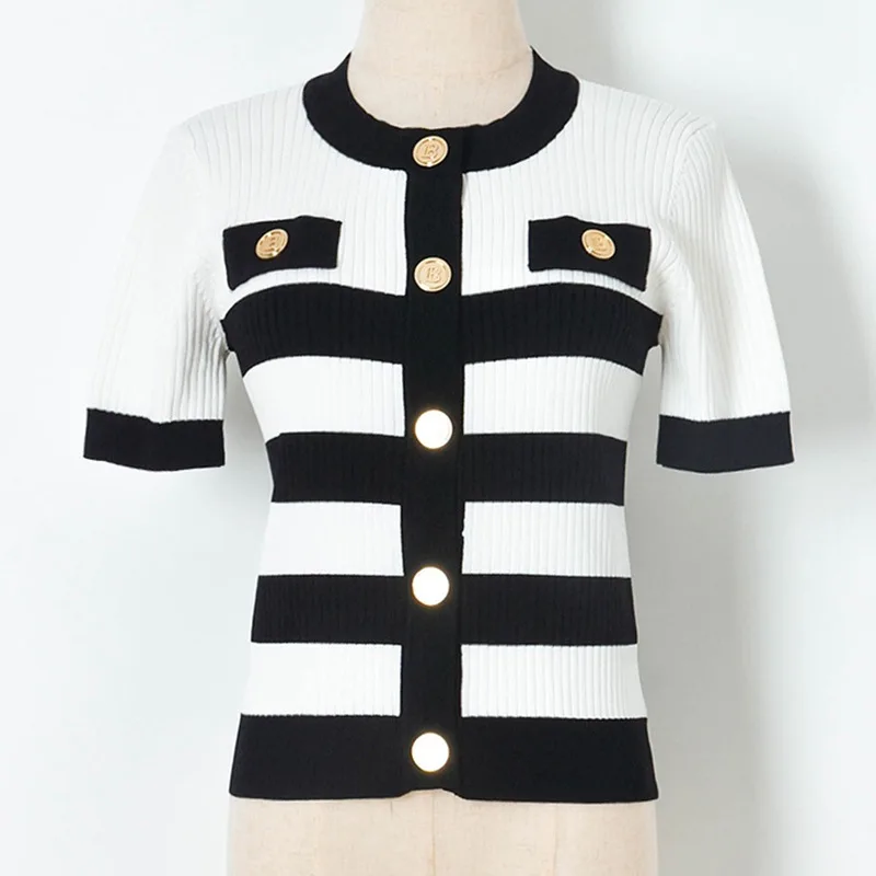 Casual O-neck Short Sleeve Knit Tops for Women 2022 Summer Elegant Striped Knitted Sweater Women Korean Fashion Clothing
Casual O-neck Short Sleeve Knit Tops for Women 2022 Summer Elegant Striped Knitted Sweater Women Korean Fashion Clothing