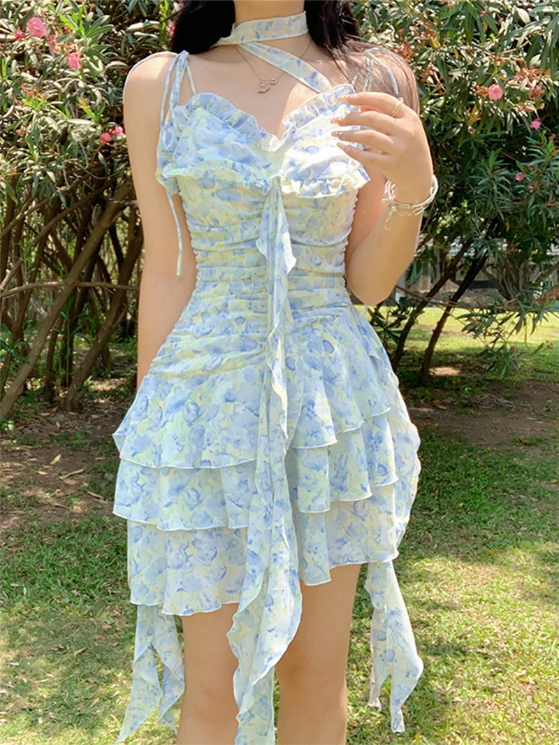 Женское Повседневное платье с цветочным принтом, элегантное пляжное плиссированное платье с лямкой на шее и многослойным подолом с оборкам...
Женское Повседневное платье с цветочным принтом, элегантное пляжное плиссированное платье с лямкой на шее и многослойным подолом с оборкам...