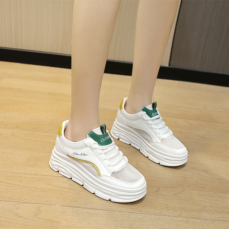 Увеличивающие рост маленькие белые туфли, Женская внешняя обувь, обувь на толстой подошве для отдыха и спорта
Увеличивающие рост маленькие белые туфли, Женская внешняя обувь, обувь на толстой подошве для отдыха и спорта