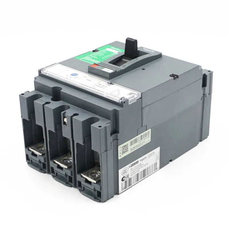 

Genuine new in box air circuit breaker CVS250N TM250D 3P3D LV525453