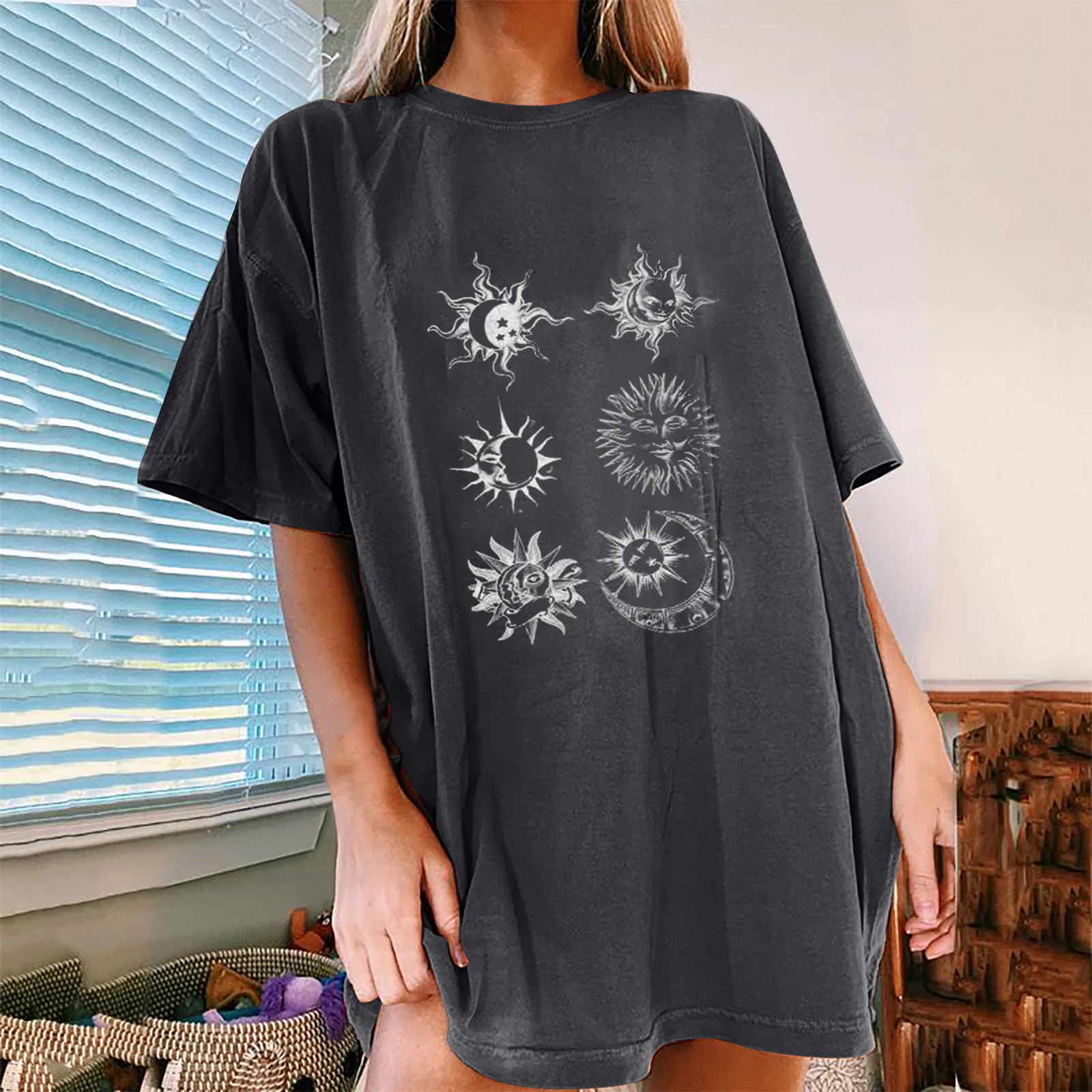 Women's Vintage Sun And Moon Printed Pattern Casual Short Sleeve Tops Blouse Satin One Shoulder Top
Women's Vintage Sun And Moon Printed Pattern Casual Short Sleeve Tops Blouse Satin One Shoulder Top