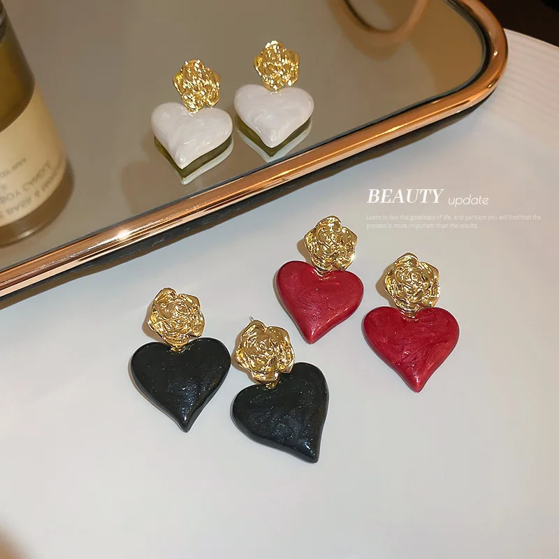 Minar Autumn Winter Multi Coloured Enamel Love Heart Dangle Earrings for Women Gold Color Metal Rose Drop Earring Causal Jewelry
Minar Autumn Winter Multi Coloured Enamel Love Heart Dangle Earrings for Women Gold Color Metal Rose Drop Earring Causal Jewelry