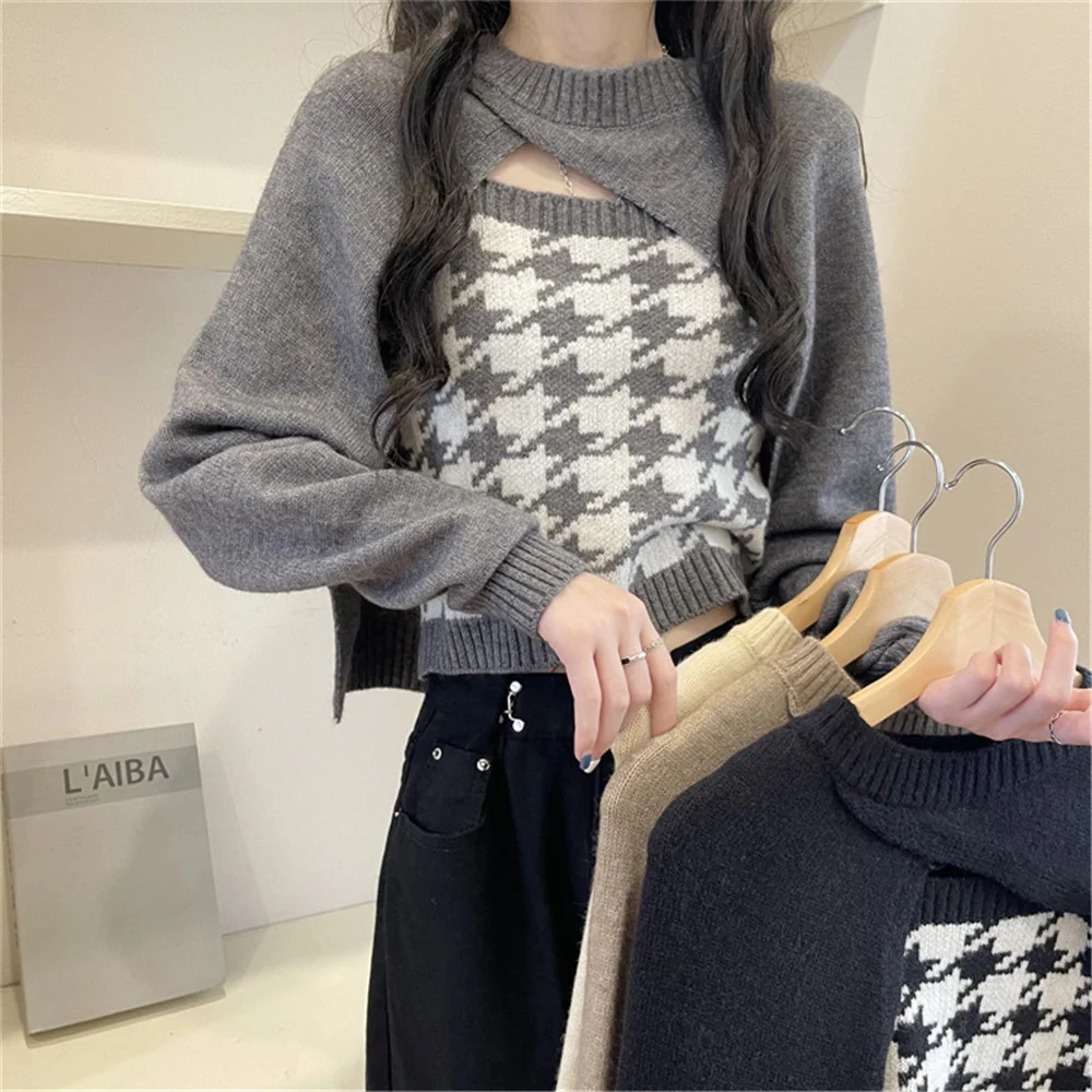 Spring Winter 2022 Knitted Women's Crop Tops Sweaters Long Sleeve Pullover Females Shawl Sweaters and Houndstooth Tank Tops 2pcs
Spring Winter 2022 Knitted Women's Crop Tops Sweaters Long Sleeve Pullover Females Shawl Sweaters and Houndstooth Tank Tops 2pcs