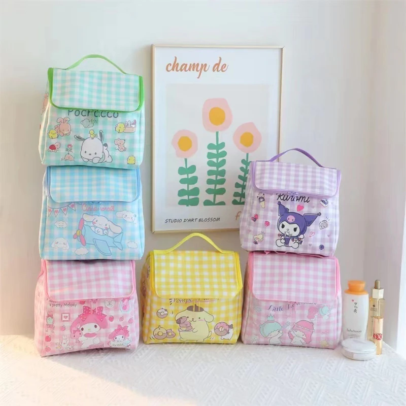 Sanrio Cute House-shaped Portable Cosmetic Bag Cinnamoroll Kuromi My Melody Pochacco Portable Zipper Pouch
Sanrio Cute House-shaped Portable Cosmetic Bag Cinnamoroll Kuromi My Melody Pochacco Portable Zipper Pouch