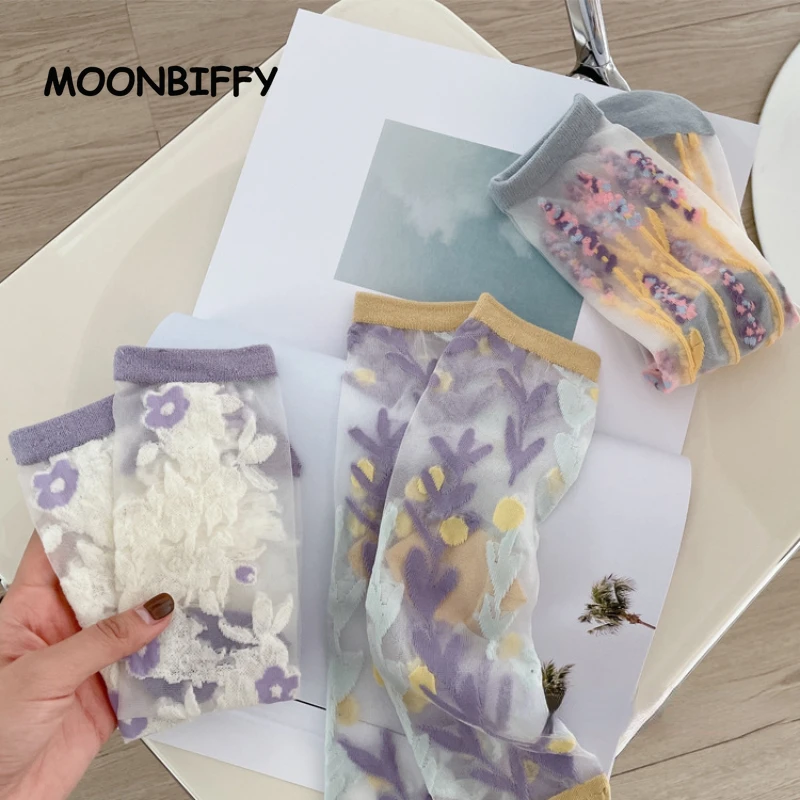 Ultra-thin Transparent Crystal Silk Socks New Floral Sweet Cute Japanese Summer Sock Women Mid-tube Elastic Cream Color Socks
Ultra-thin Transparent Crystal Silk Socks New Floral Sweet Cute Japanese Summer Sock Women Mid-tube Elastic Cream Color Socks