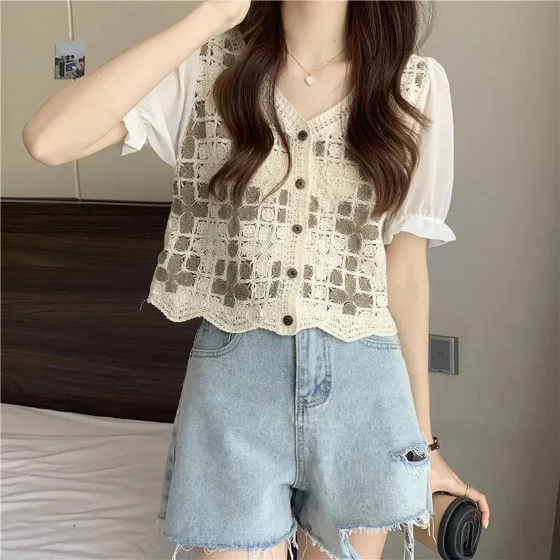 2023 Spring Summer Female Casual T-Shirt Female Pullover Women's Loose Tees Gentle Short Sleeve Hollow Out Flower
2023 Spring Summer Female Casual T-Shirt Female Pullover Women's Loose Tees Gentle Short Sleeve Hollow Out Flower