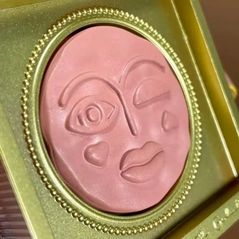 Women Monochrome Powder Blusher 4 Color Face Pigment Cheek Blusher Powder Makeup Professional Contour Shadow Pink Blusher
Women Monochrome Powder Blusher 4 Color Face Pigment Cheek Blusher Powder Makeup Professional Contour Shadow Pink Blusher