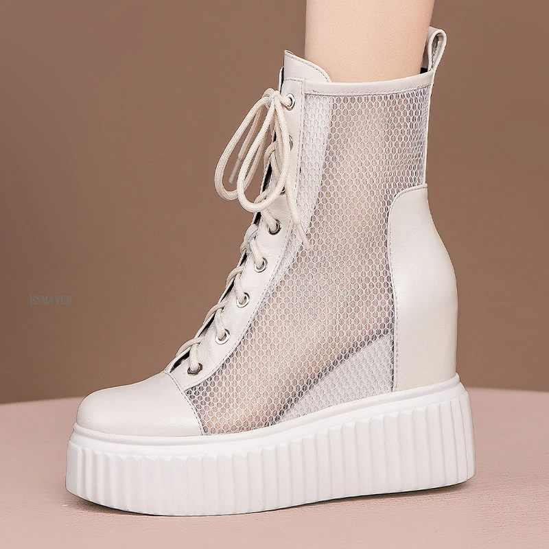 Женские ботильоны из флока ENMAYER, босоножки на высокой танкетке с вырезами, однотонная обувь, короткие ботинки на толстой танкетке
Женские ботильоны из флока ENMAYER, босоножки на высокой танкетке с вырезами, однотонная обувь, короткие ботинки на толстой танкетке